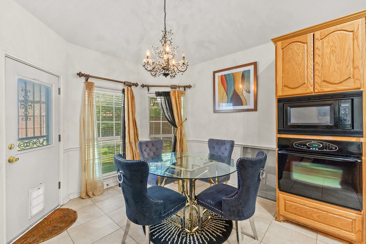 5231 Kathryn Dr #NA - Photo 3 of 11