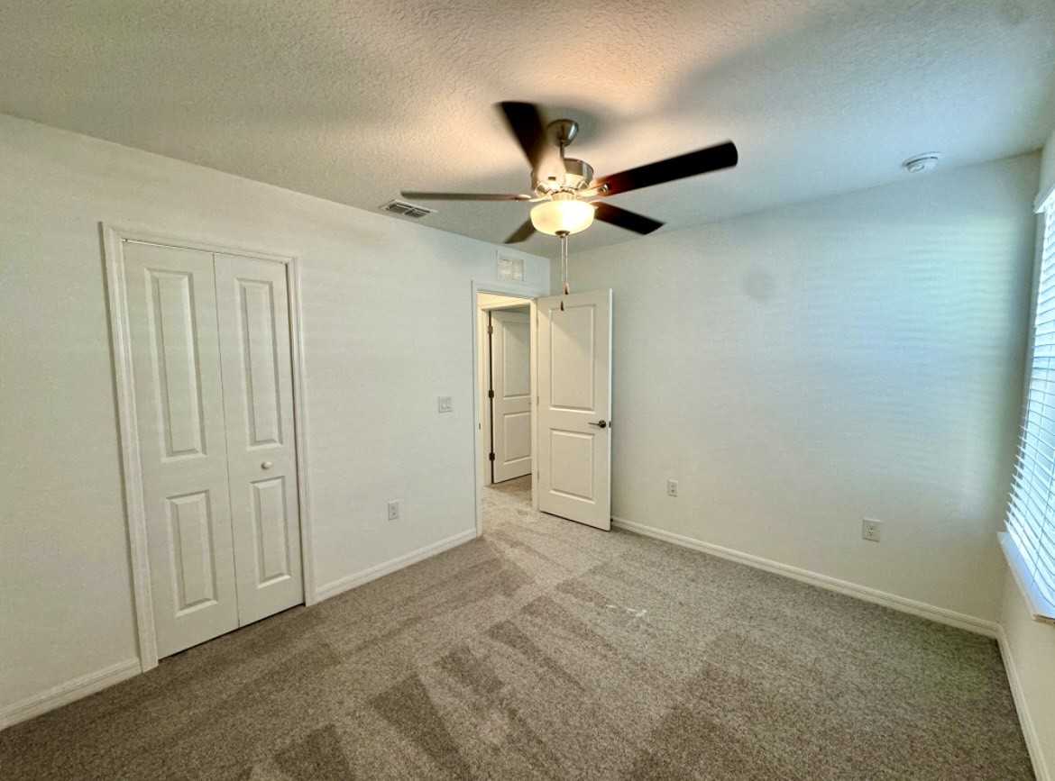 11750 Radiant Shore Loop #NA - Photo 4 of 27