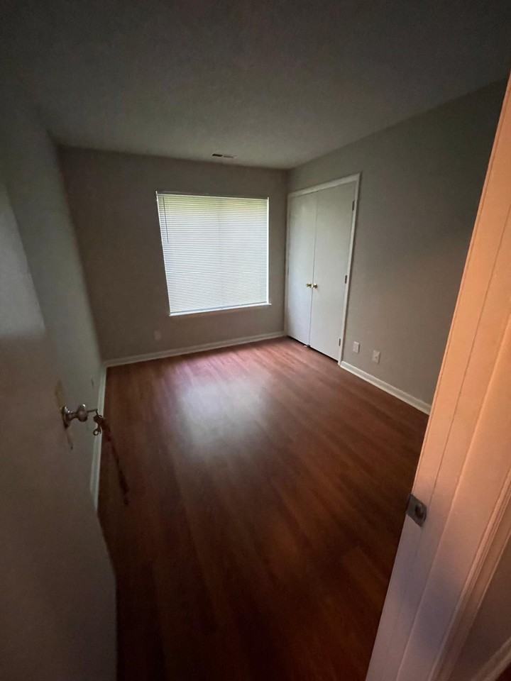 University Exec Park Dr #9547G - Photo 5 of 16