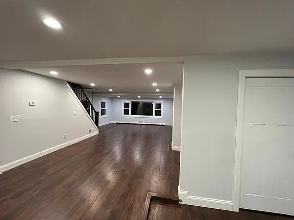 9 Hobart St #NA - Photo 3 of 19