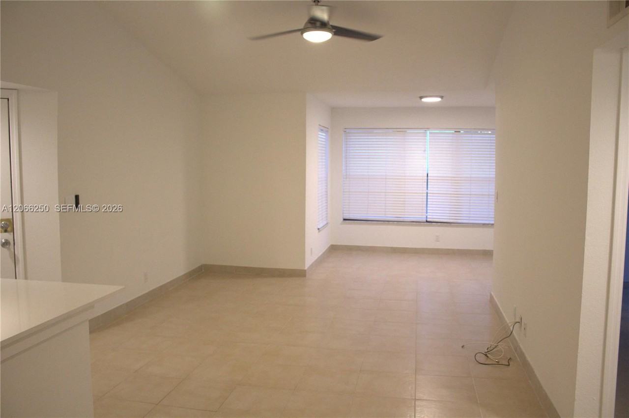 2826 South University Drive #3203 - Photo 2 of 8
