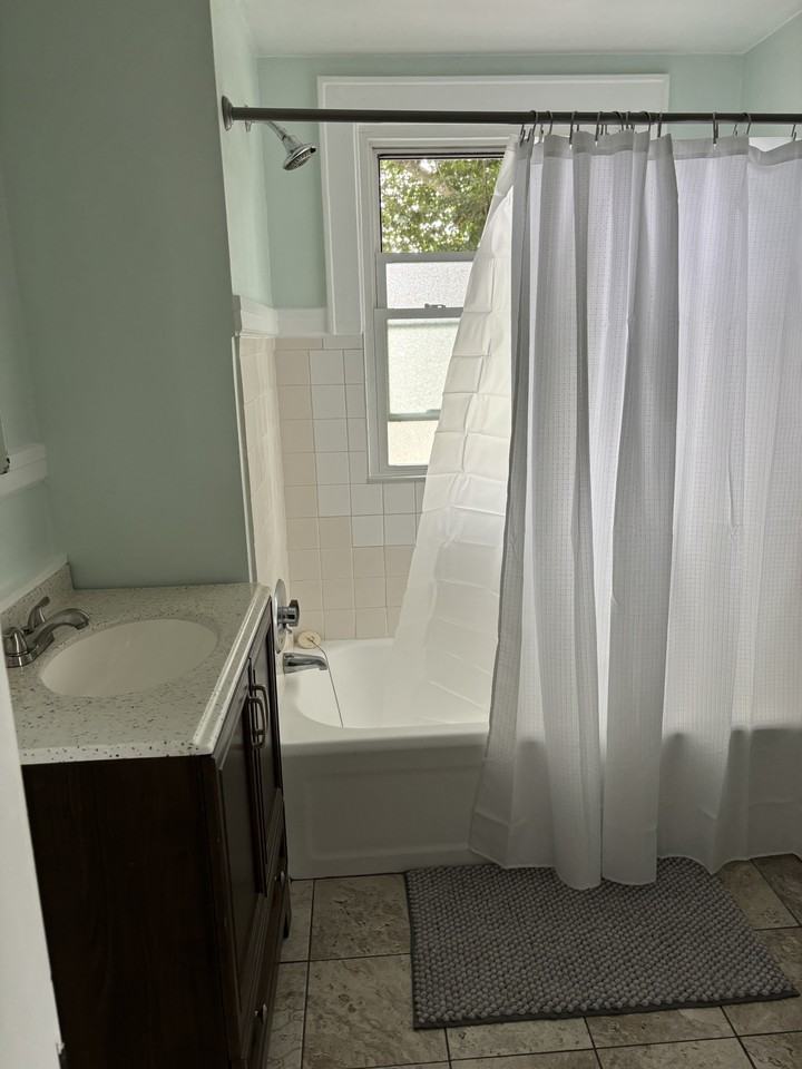113 Maple Ave #B - Photo 6 of 6