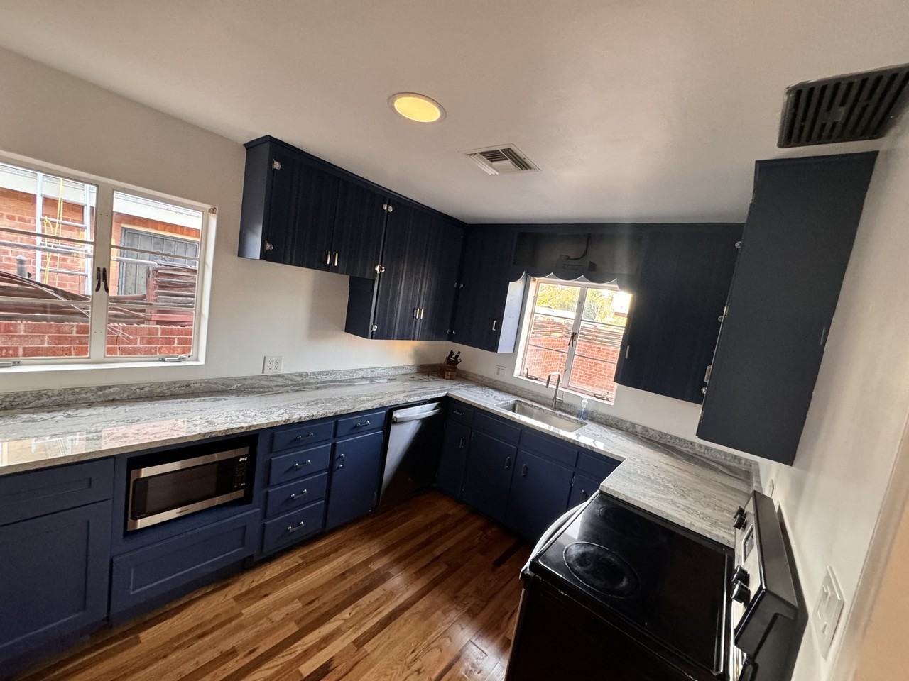 1721 E Waverly St #NA - Photo 5 of 17