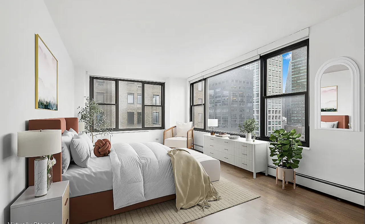 117 E 57th St #35D