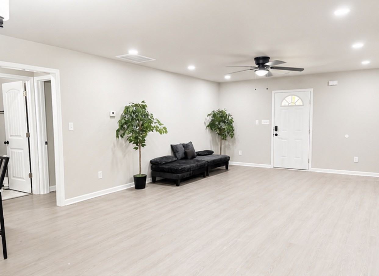202 West St #B1 - Photo 3 of 11