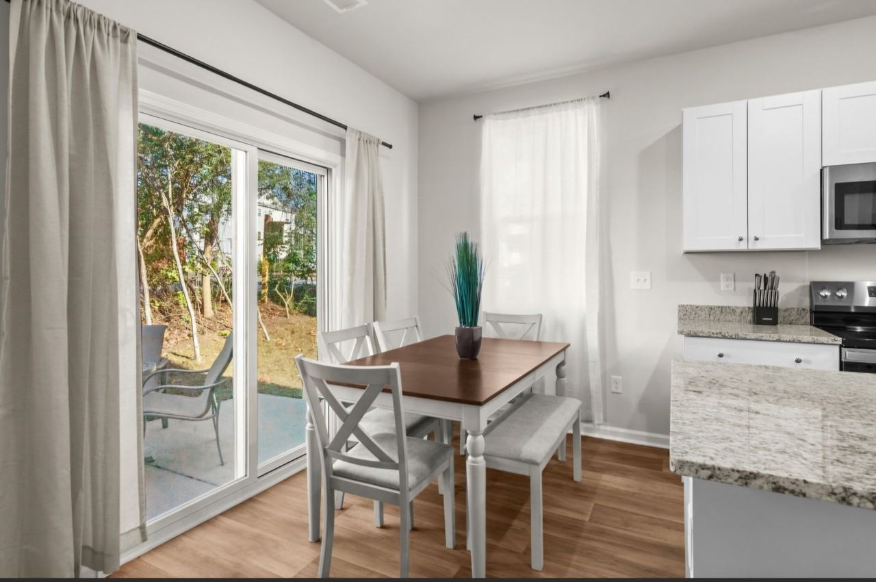 1530 Covewind Cir #NA - Photo 2 of 19
