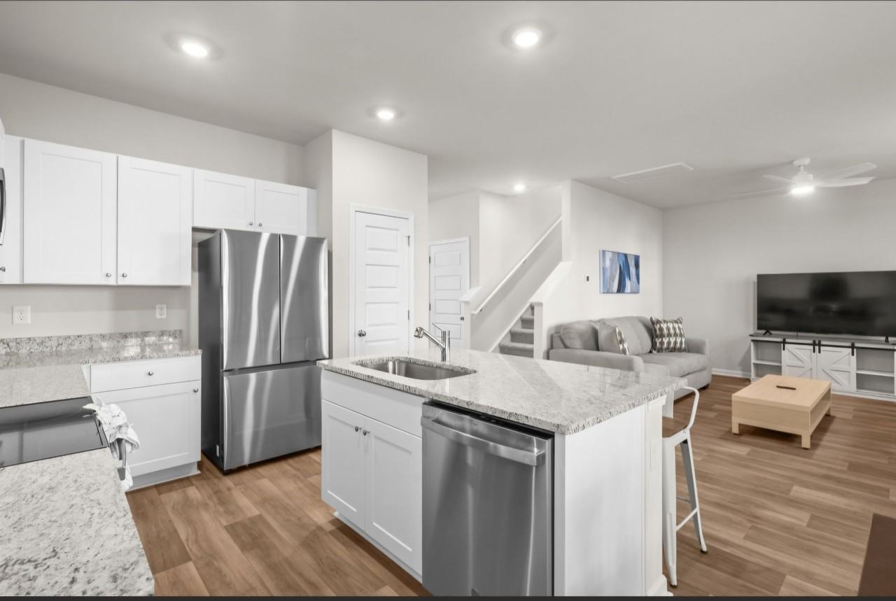 1530 Covewind Cir #NA - Photo 7 of 19