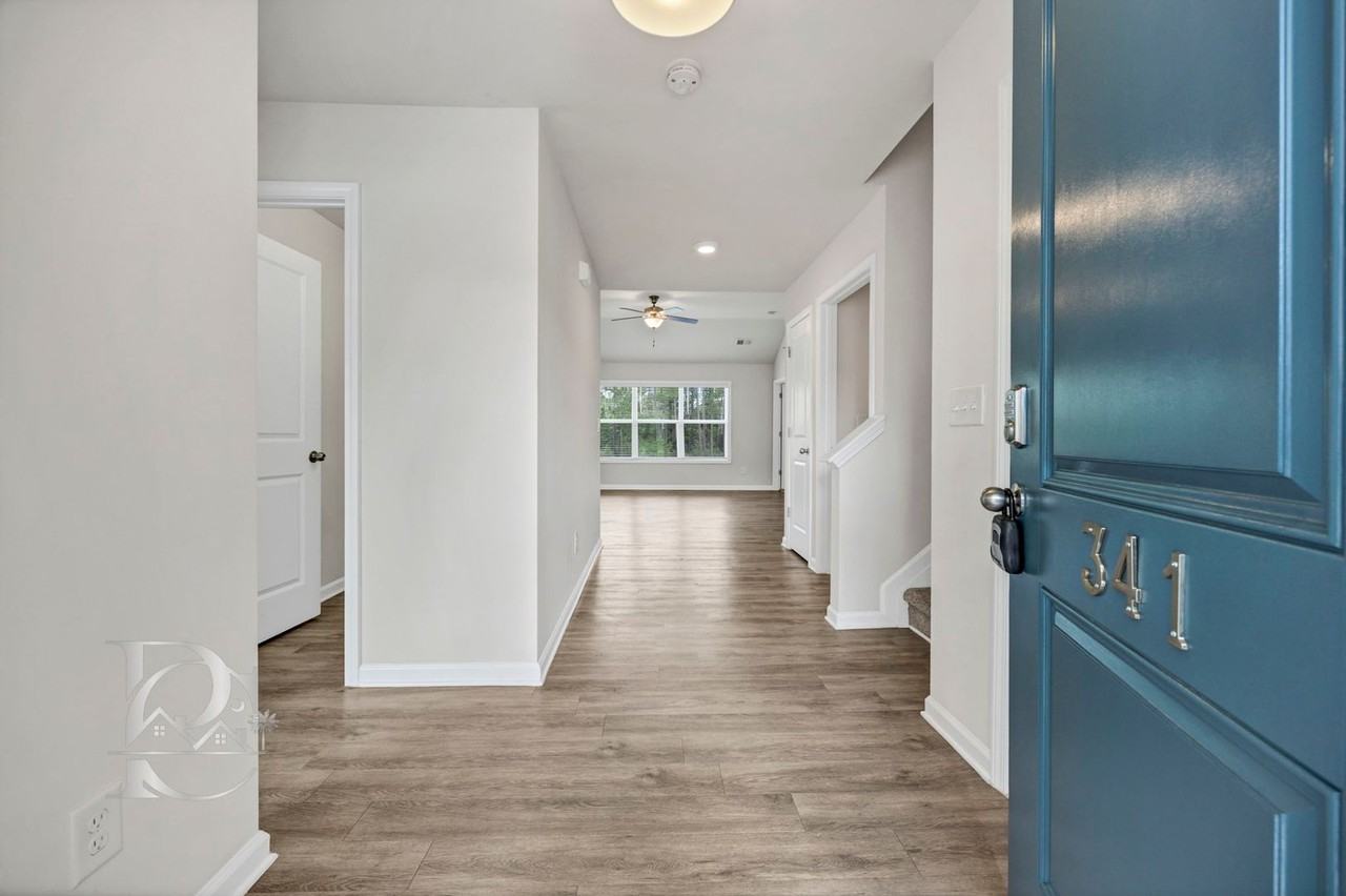 341 Oristo Ridge Way - Photo 3 of 33