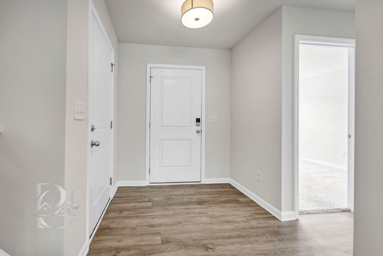 341 Oristo Ridge Way - Photo 4 of 33