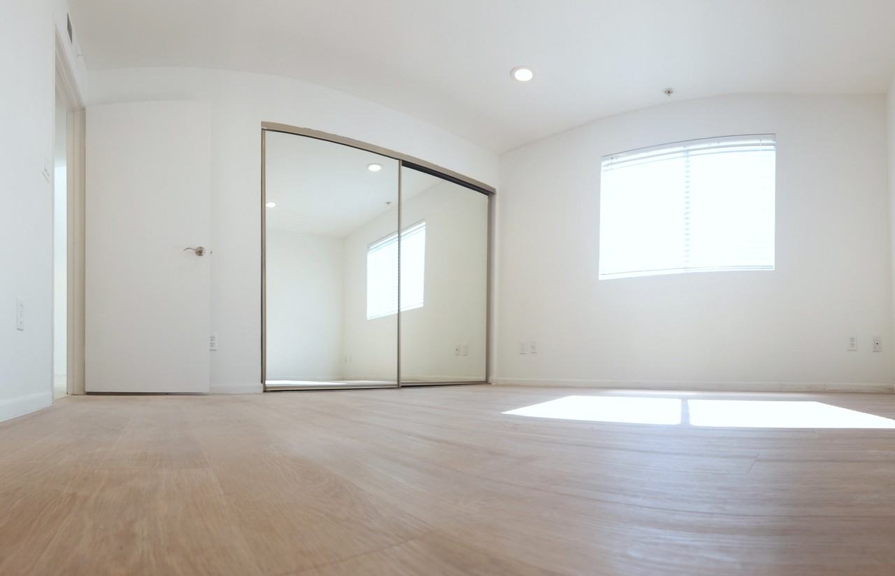 11020 Hesby Street #1 - Photo 7 of 12