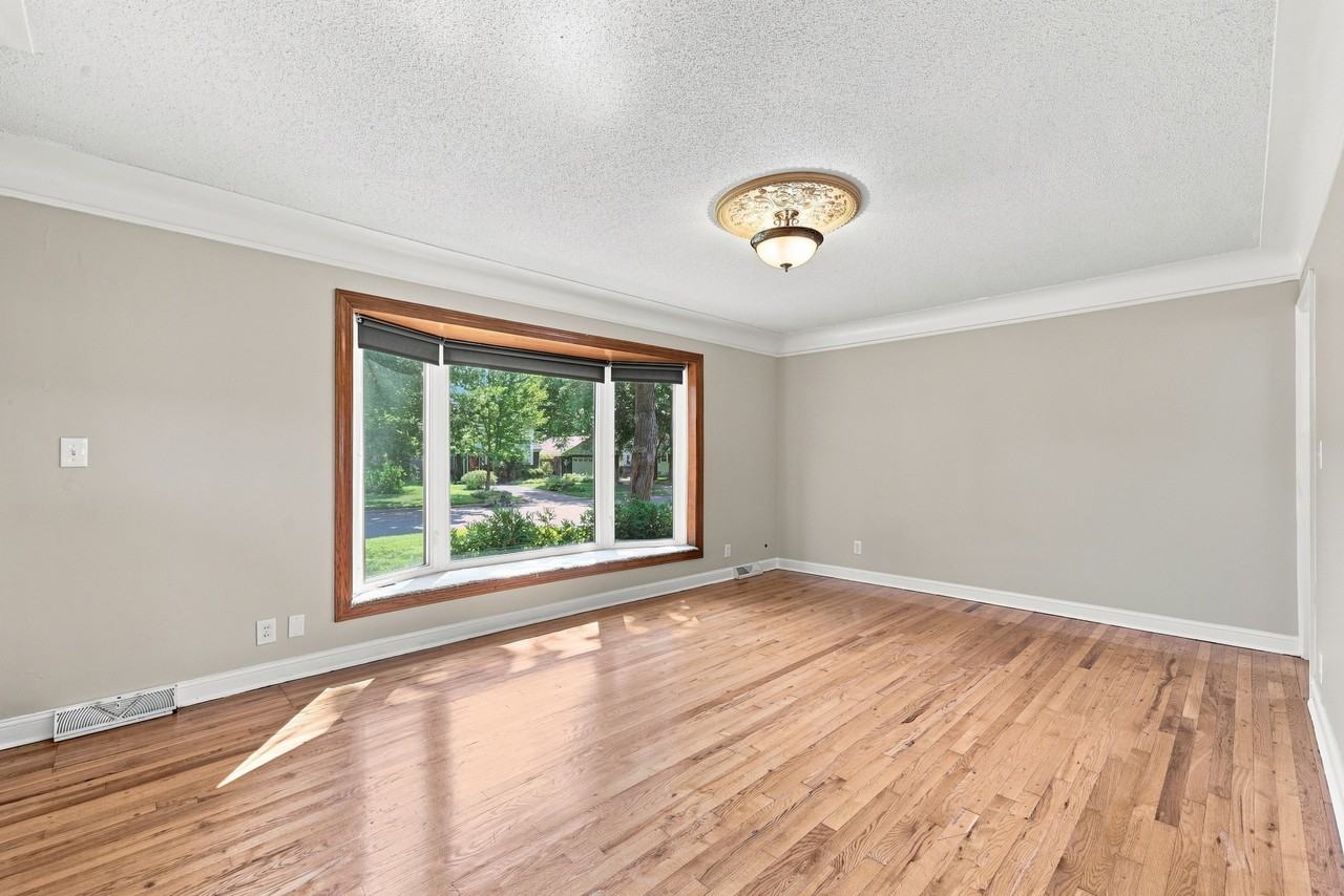 7620 Harriet Ave #NA - Photo 5 of 24