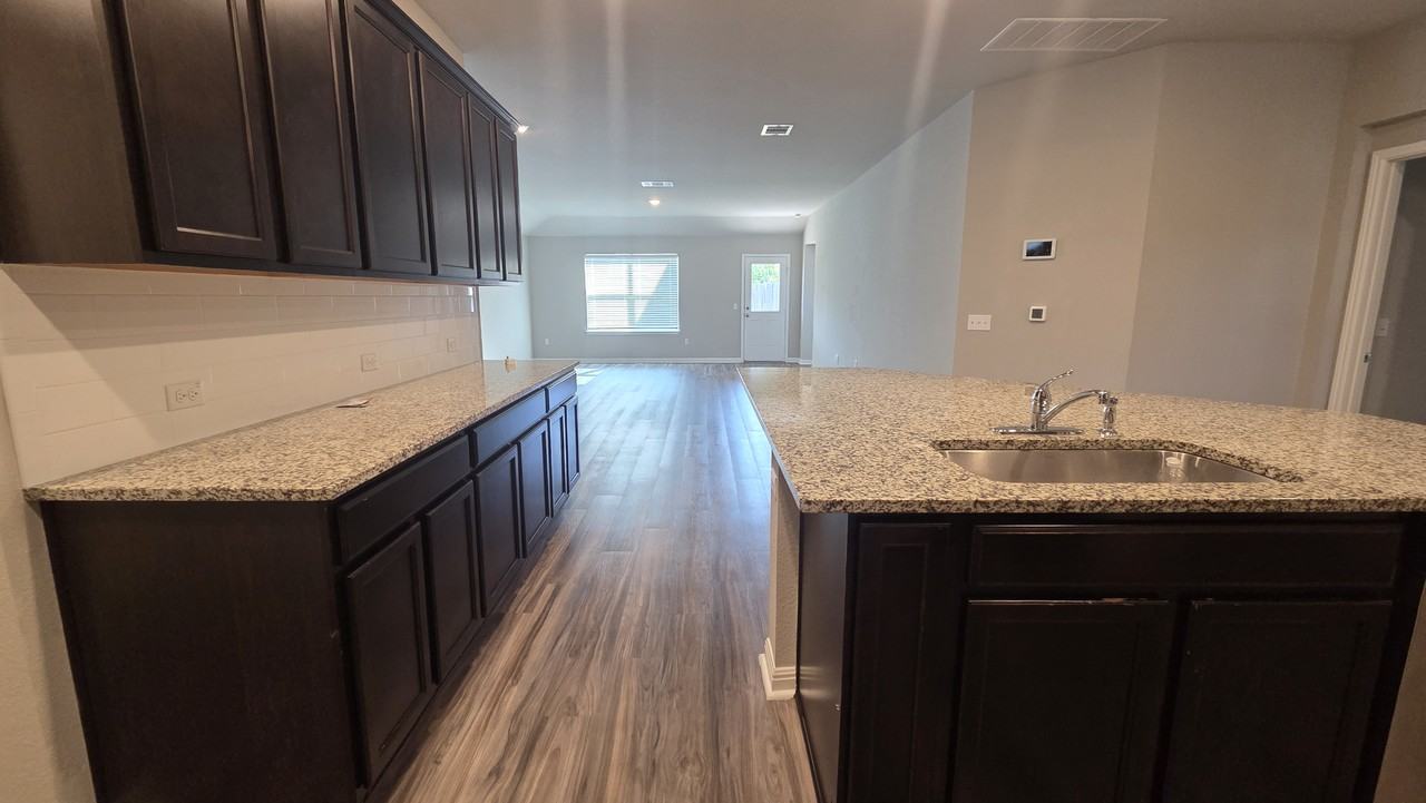 137 Arrowhead Vine St #NA - Photo 6 of 22