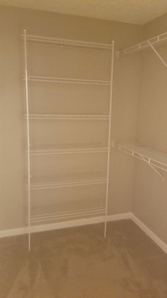 3923 Ledyard St - Photo 6 of 8