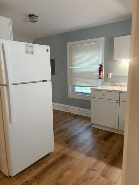 213 Ballard St - Photo 5 of 16
