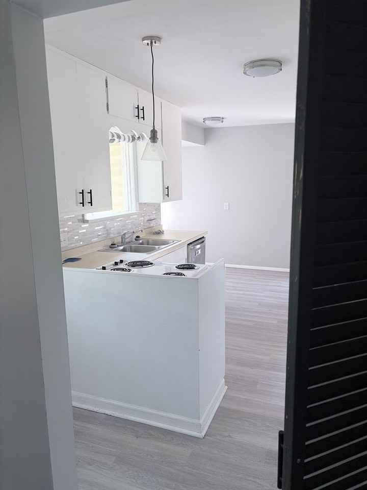 404 Homer Ave - Photo 2 of 28