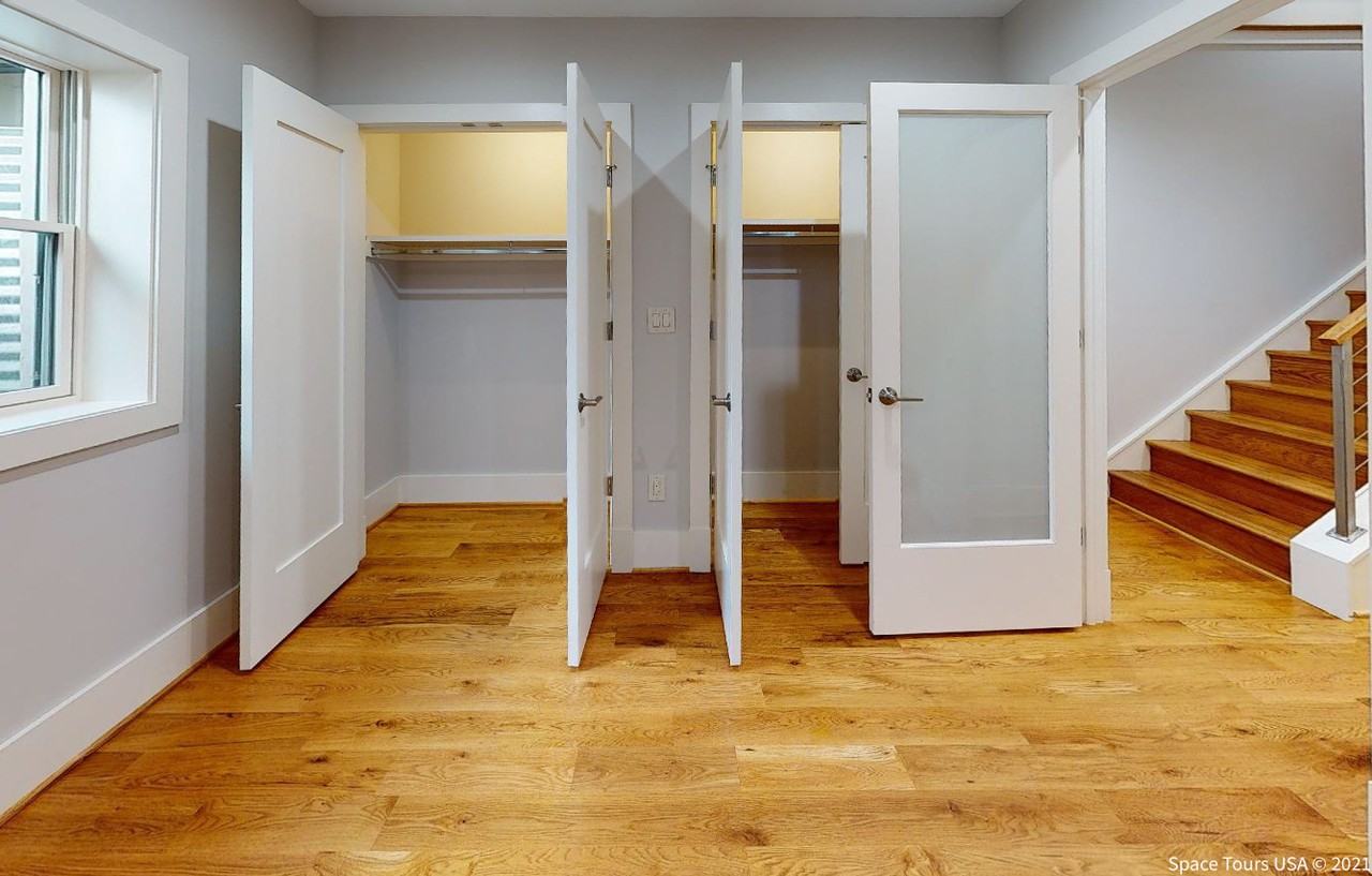 523 Lamont St Nw #1 - Photo 4 of 18
