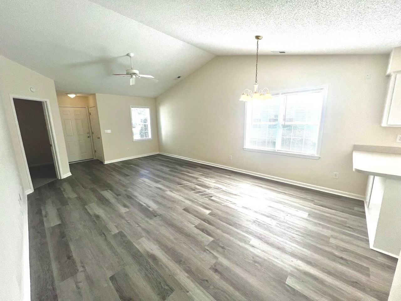 105 White Ash Ln - Photo 5 of 21