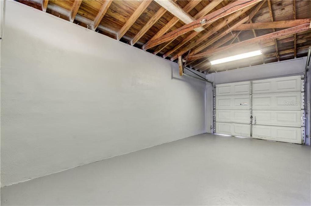 401 S Orion Ave #NA - Photo 3 of 22