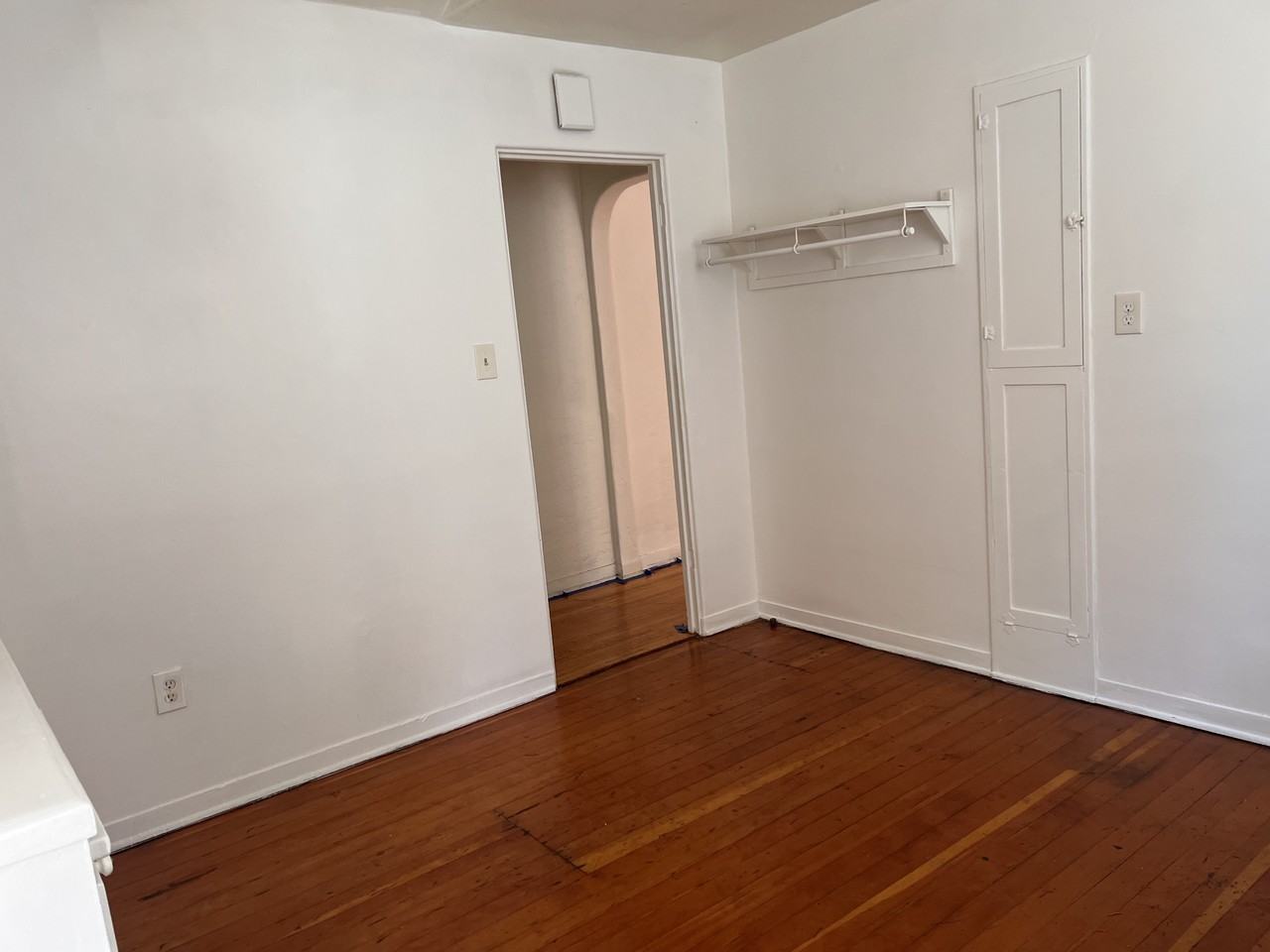 415 N Bushnell Ave #NA - Photo 4 of 4