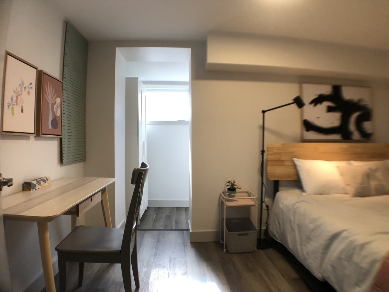 205 Bathurst Street - Photo 6 of 12
