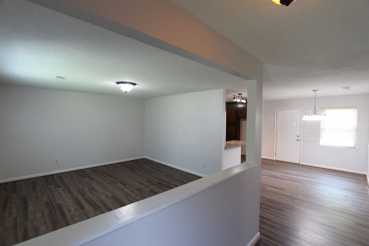 2365 9th St Nw - Photo 3 of 21