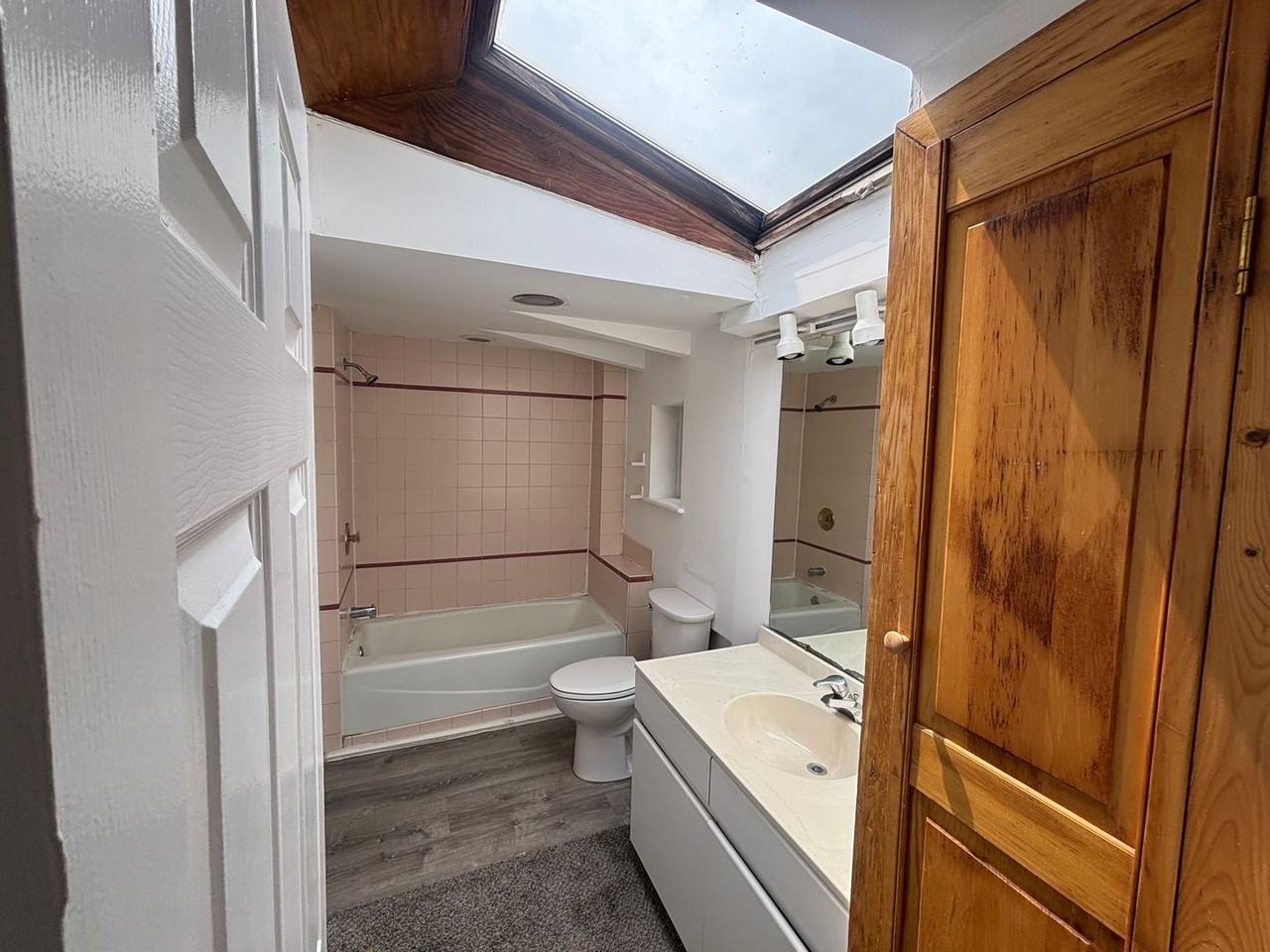 3916 Terrace St - Photo 6 of 18