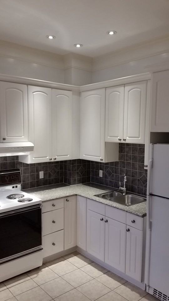 108 West Ave S - Photo 4 of 14