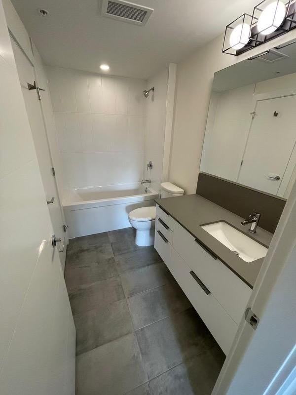 7920 206 St - Photo 4 of 6