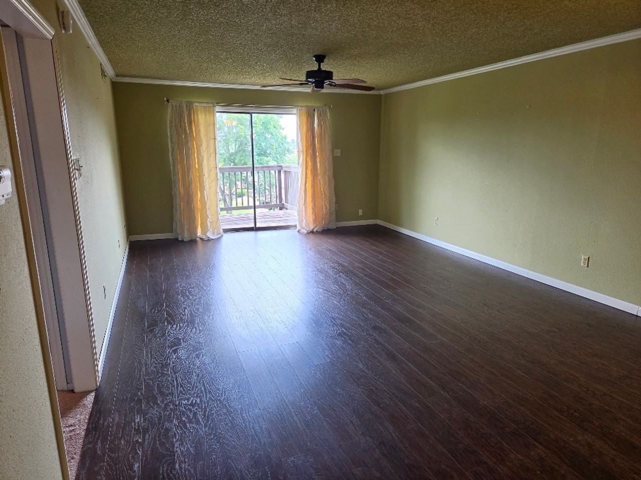 210 Carl Dr #B4 - Photo 5 of 22