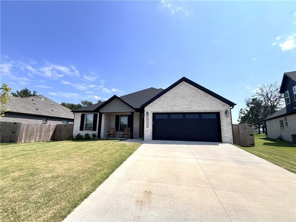2061 Larry Lane - Photo 3 of 27