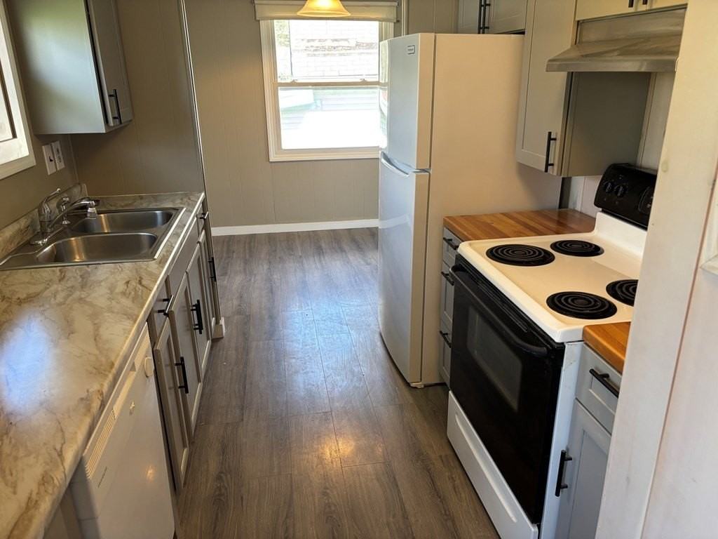 120 Main St - Photo 6 of 15
