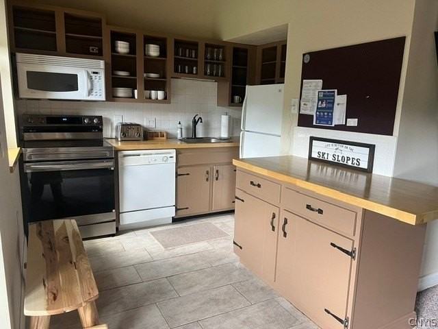 2027 Arcadia Dr #12B - Photo 2 of 15
