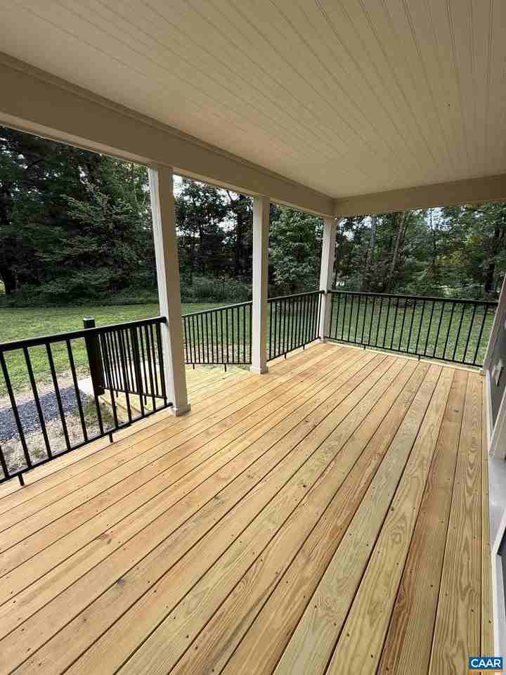 147B Bryant Mountain Rd - Photo 4 of 13