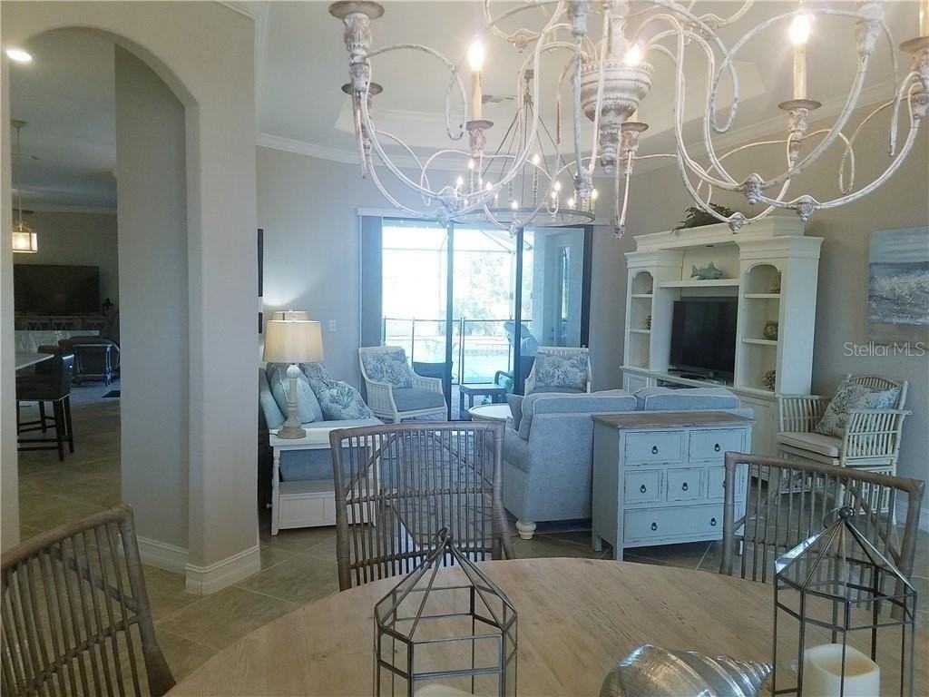 10908 Bullrush Dr - Photo 4 of 42