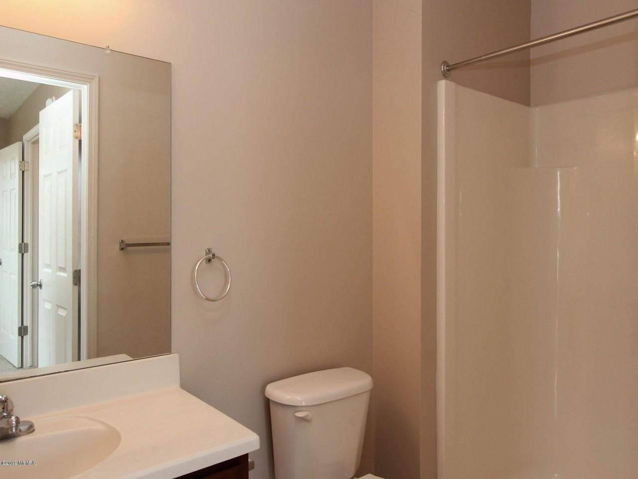 4032 Rivertown Ln Sw - Photo 3 of 4
