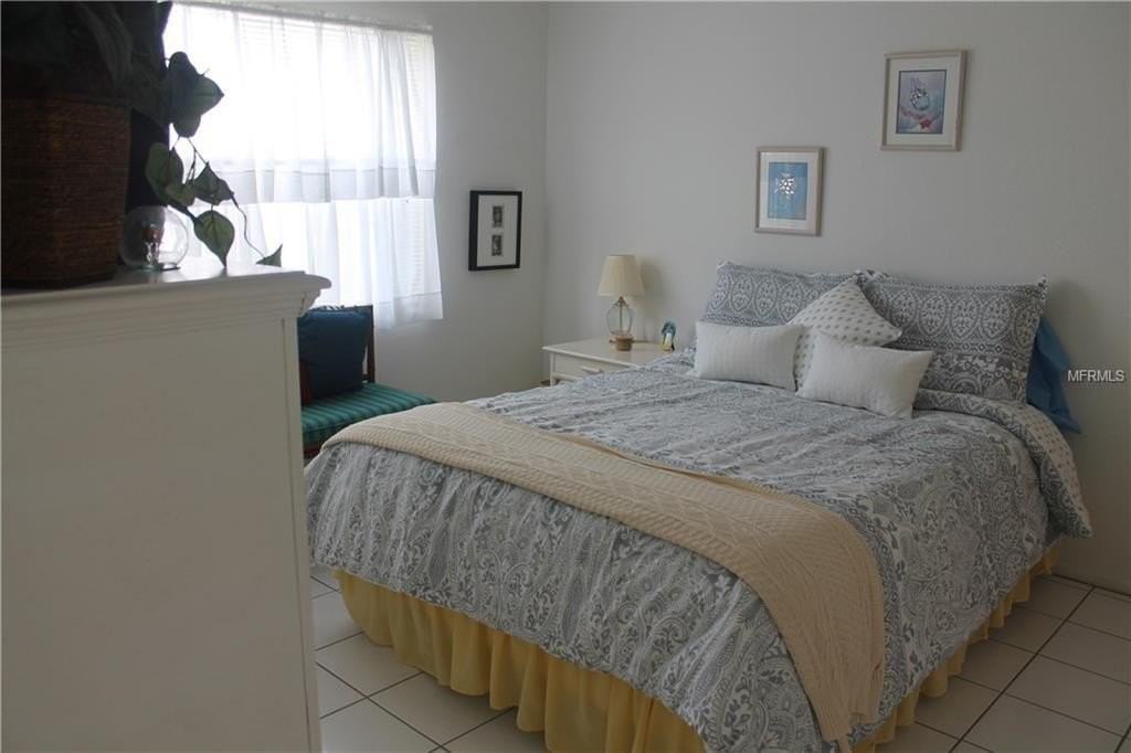 25100 Sandhill Blvd Apt J104 - Photo 7 of 17