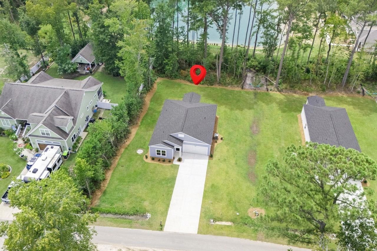 1039 Harbor Dr - Photo 2 of 41