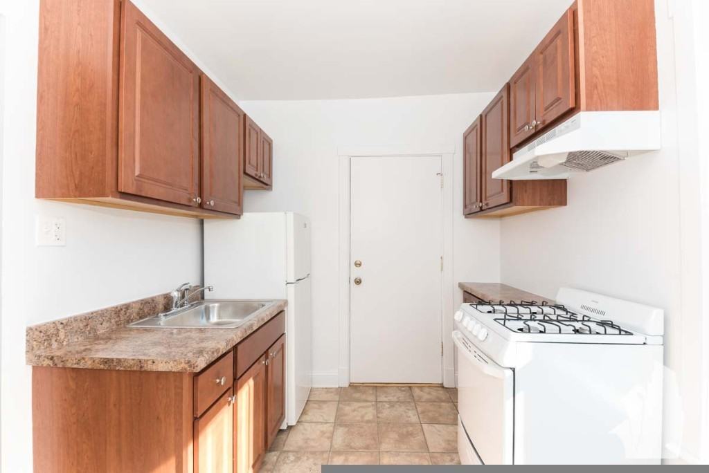 2615 N Spaulding Ave #2621-3E - Photo 5 of 8