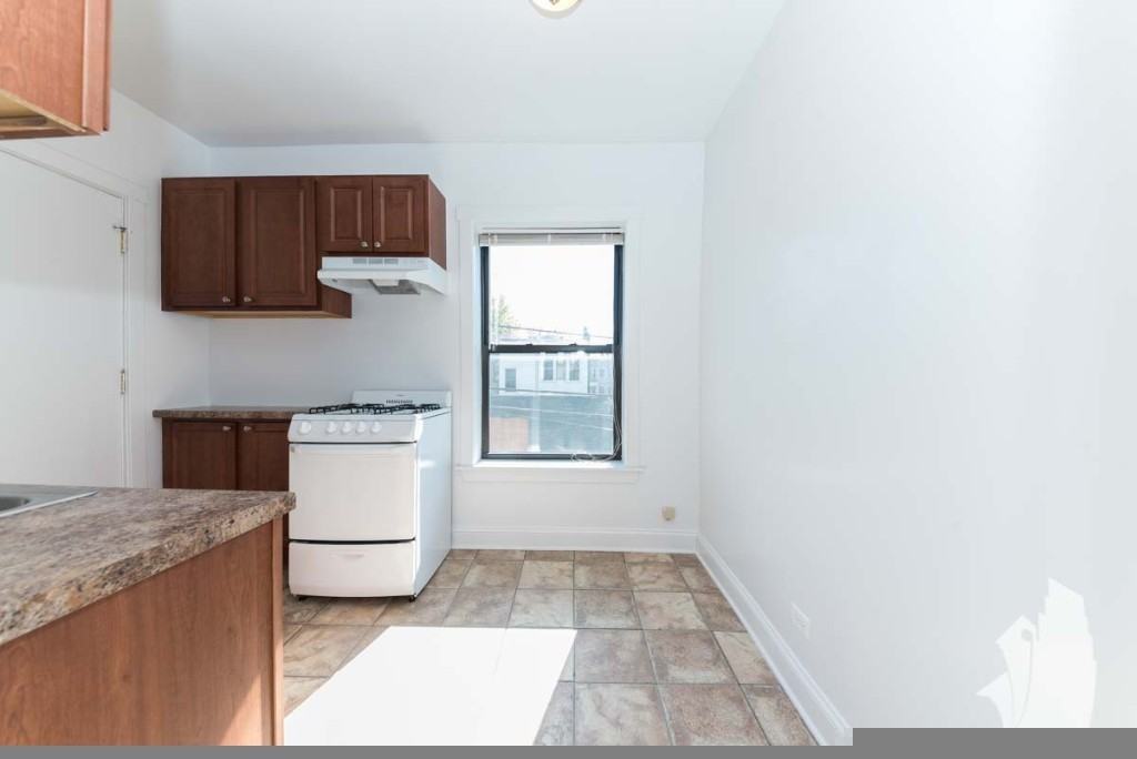 2615 N Spaulding Ave #2621-3E - Photo 6 of 8