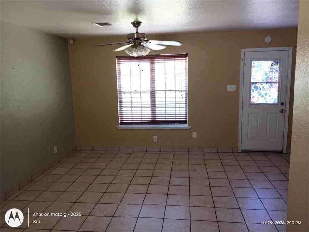 5702 Killarmet Dr - Photo 3 of 5