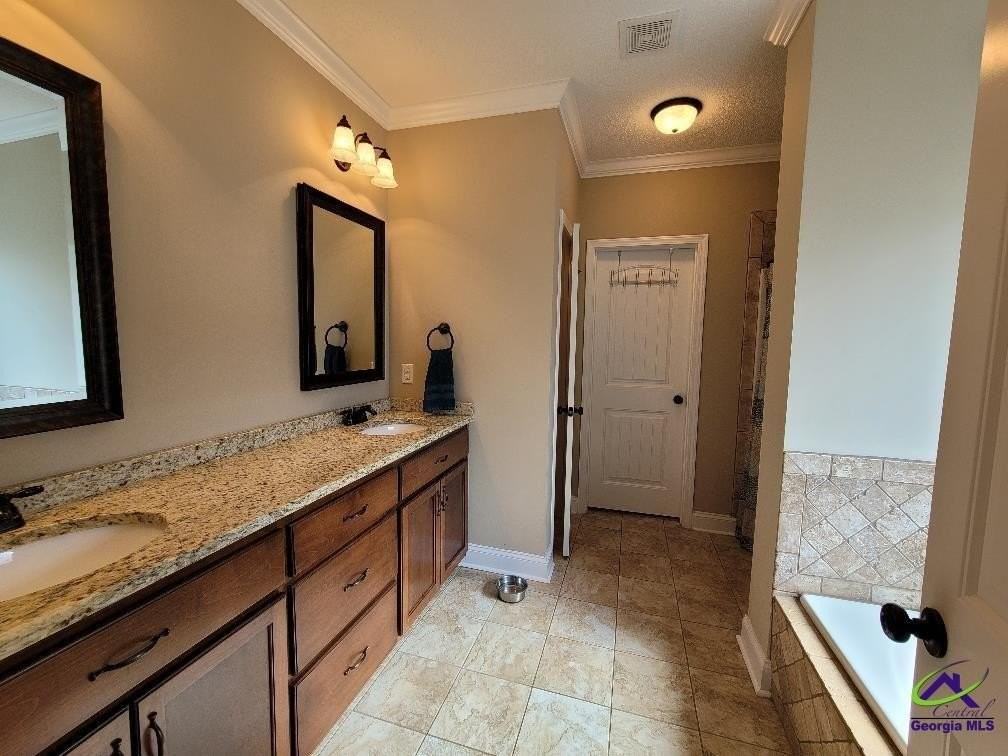 104 Loneoak Trl - Photo 4 of 5