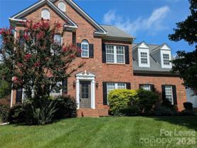 279 Chandeleur Dr - Photo 1 of 1