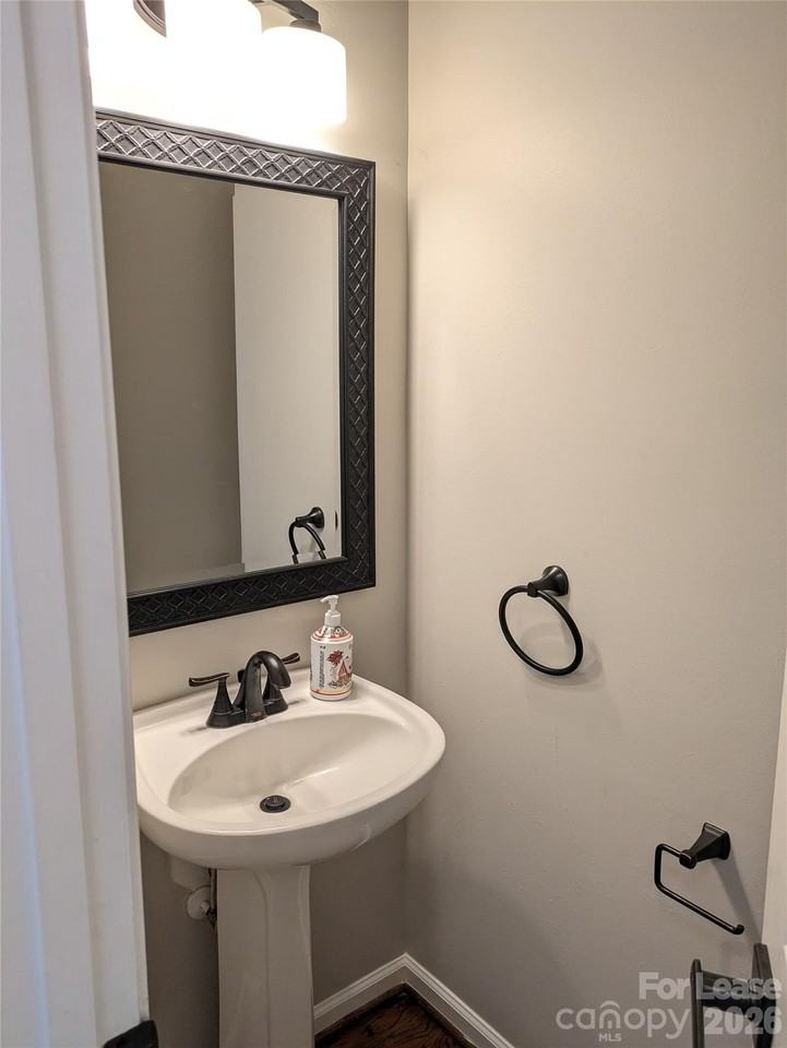 279 Chandeleur Dr - Photo 6 of 42