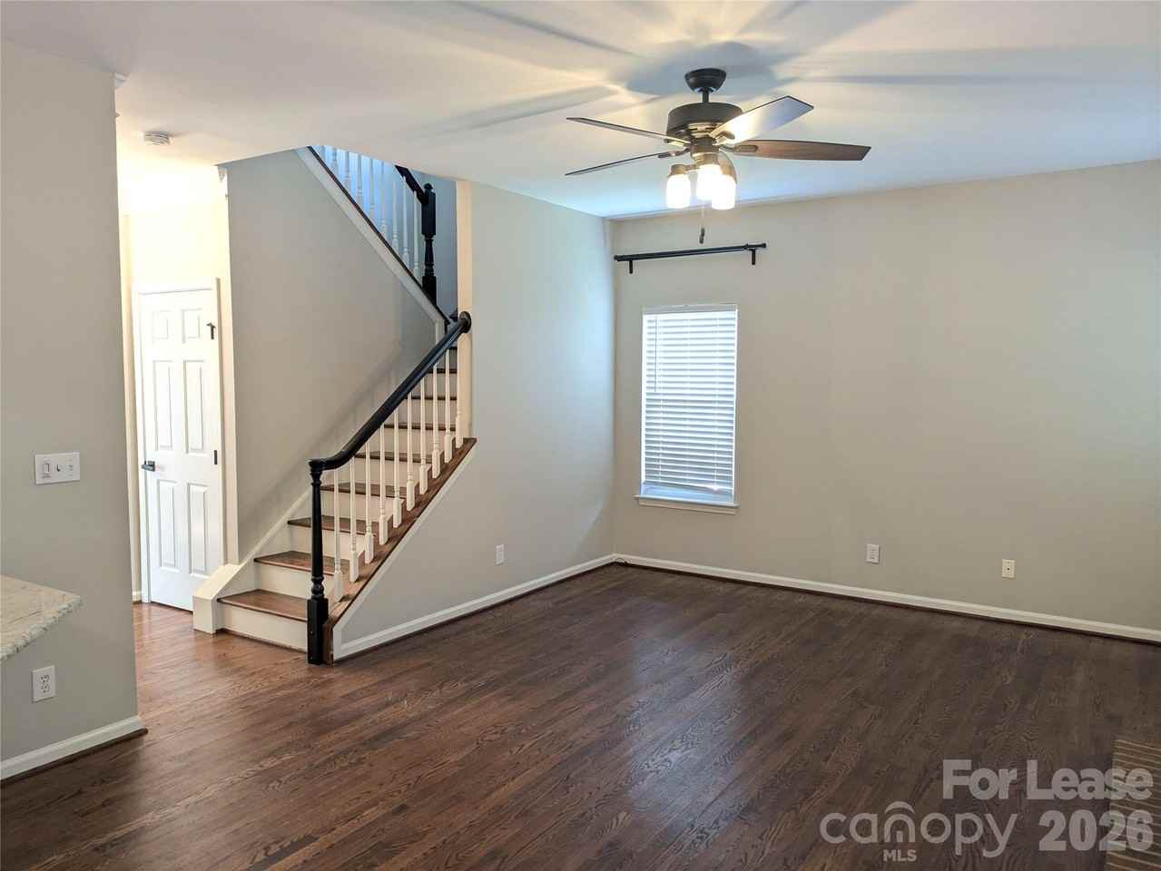 279 Chandeleur Dr - Photo 7 of 42