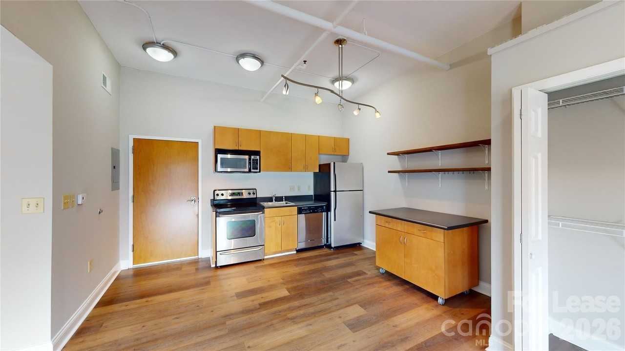 715 N Church St #212 - Photo 3 of 10