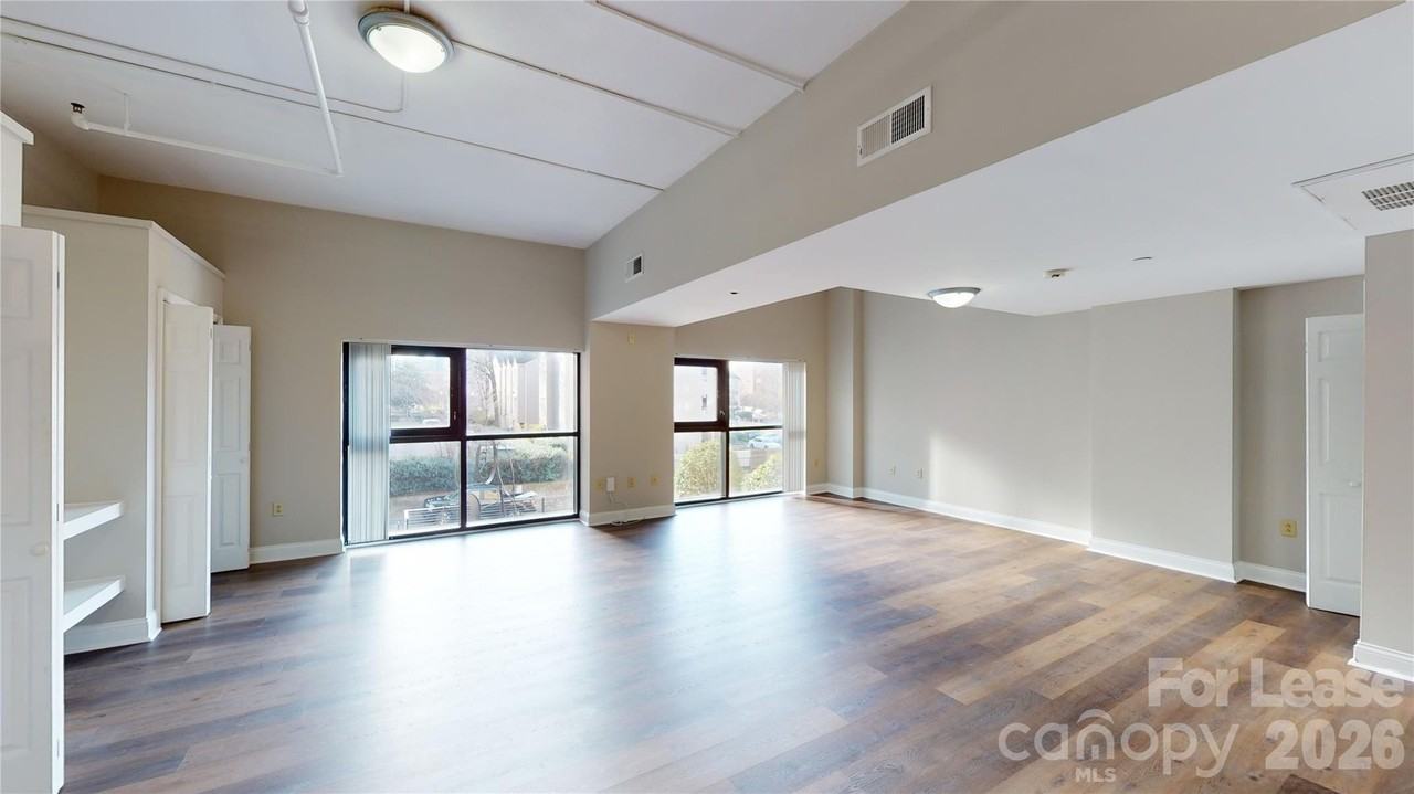715 N Church St #212 - Photo 4 of 10
