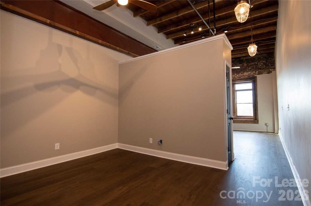 140 W Mountain St #200 - Photo 3 of 8