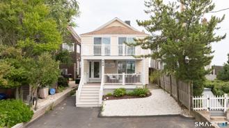 989 Fairfield Beach Rd - Photo 1 of 1