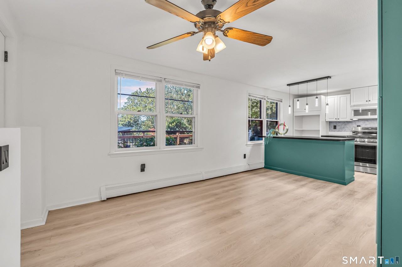 112 Woodbine St #1stFL - Photo 7 of 39