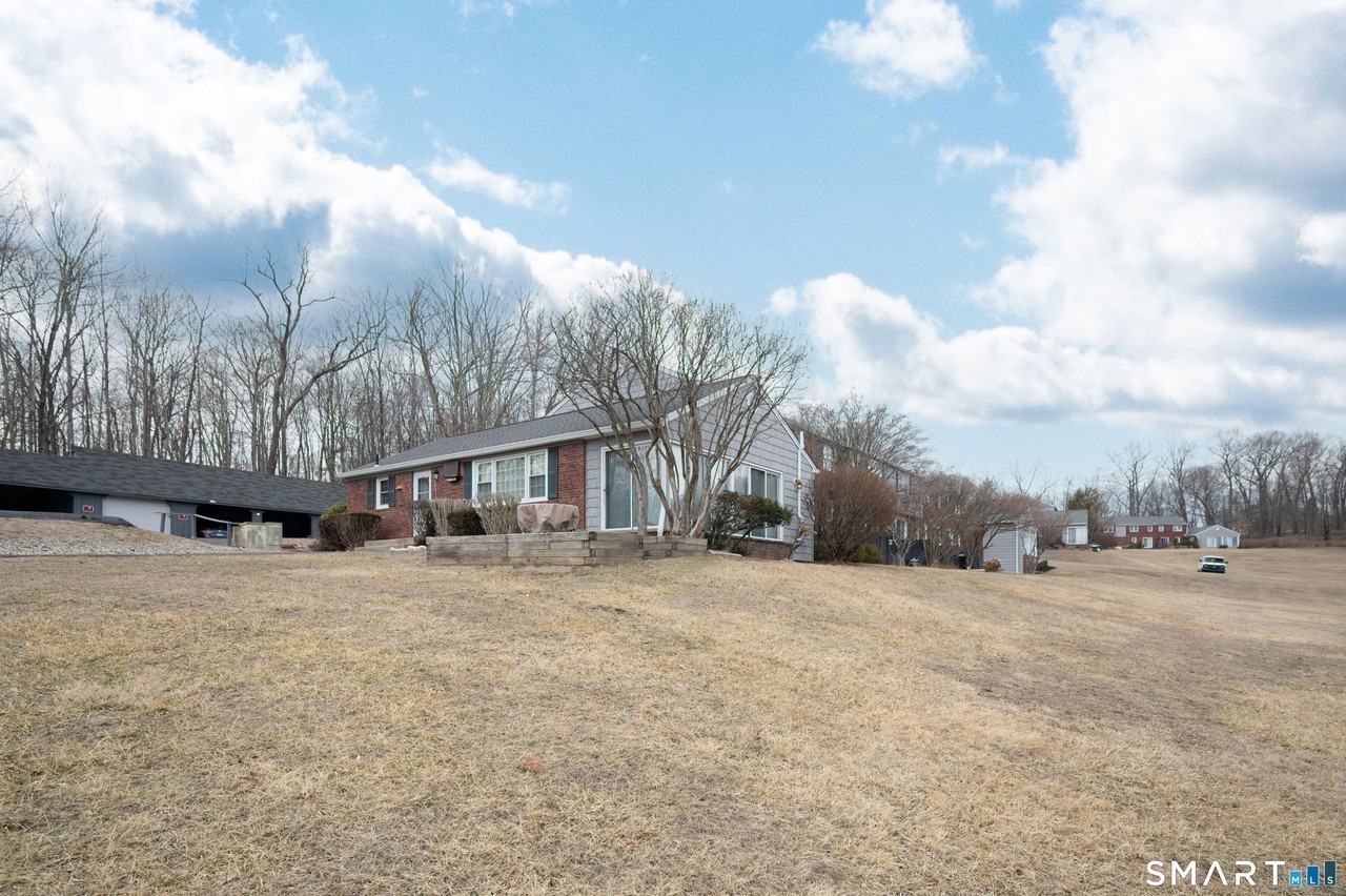 86 Old Farms Ln #86 - Photo 6 of 27